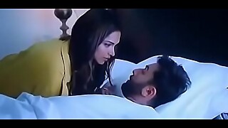 Deepika padukon kissing scene  more video link  https://clickfly.net/prZykX0